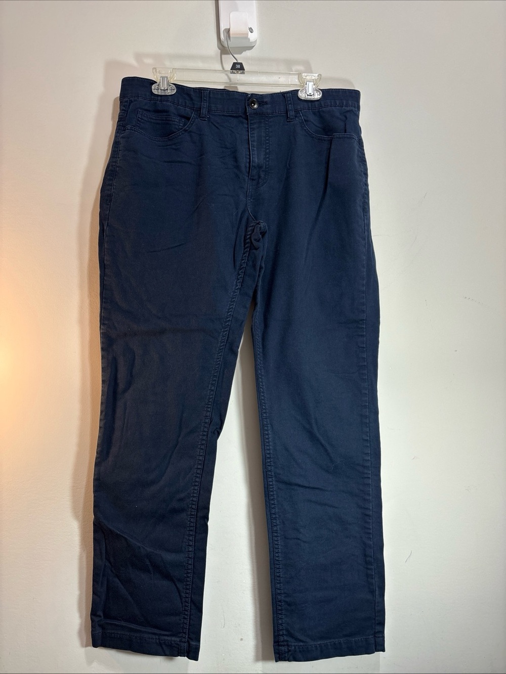 Perry Ellis Men's Navy Blue Casual dress pants. 1367